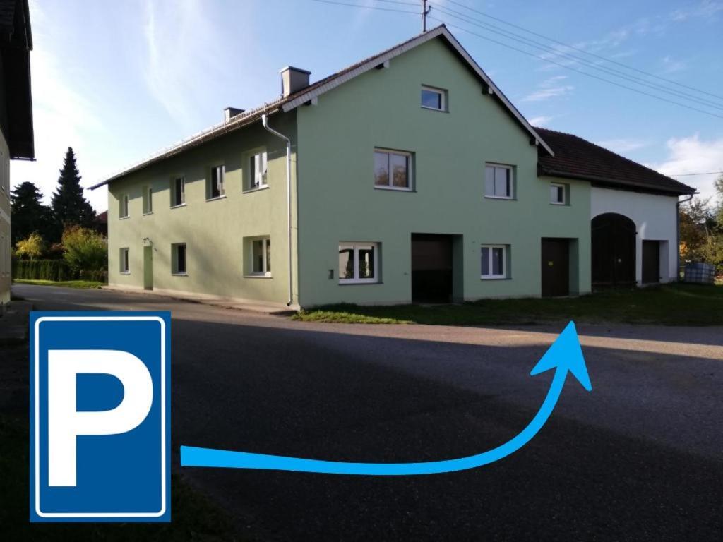 Ferienwohnung Schmied 1 Aurach am Hongar Esterno foto